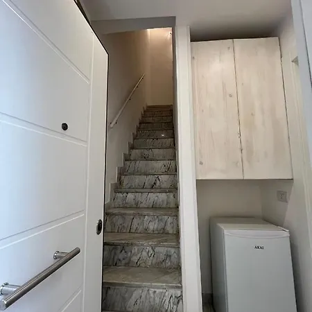 Aura Oda ve Kahvaltı 3*