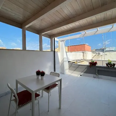 Aura Panzió Bari