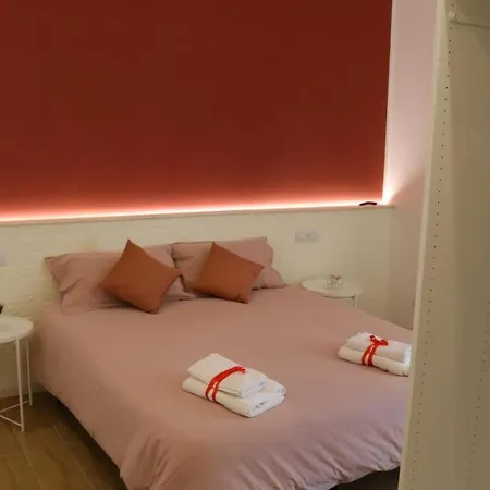 Aura Bed & Breakfast 3*