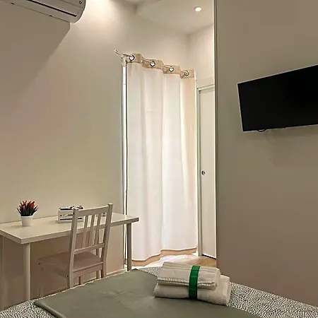 Aura Bed and Breakfast 3*