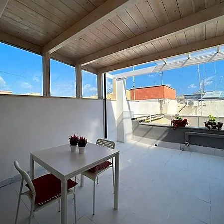 Aura Bed and Breakfast 3*